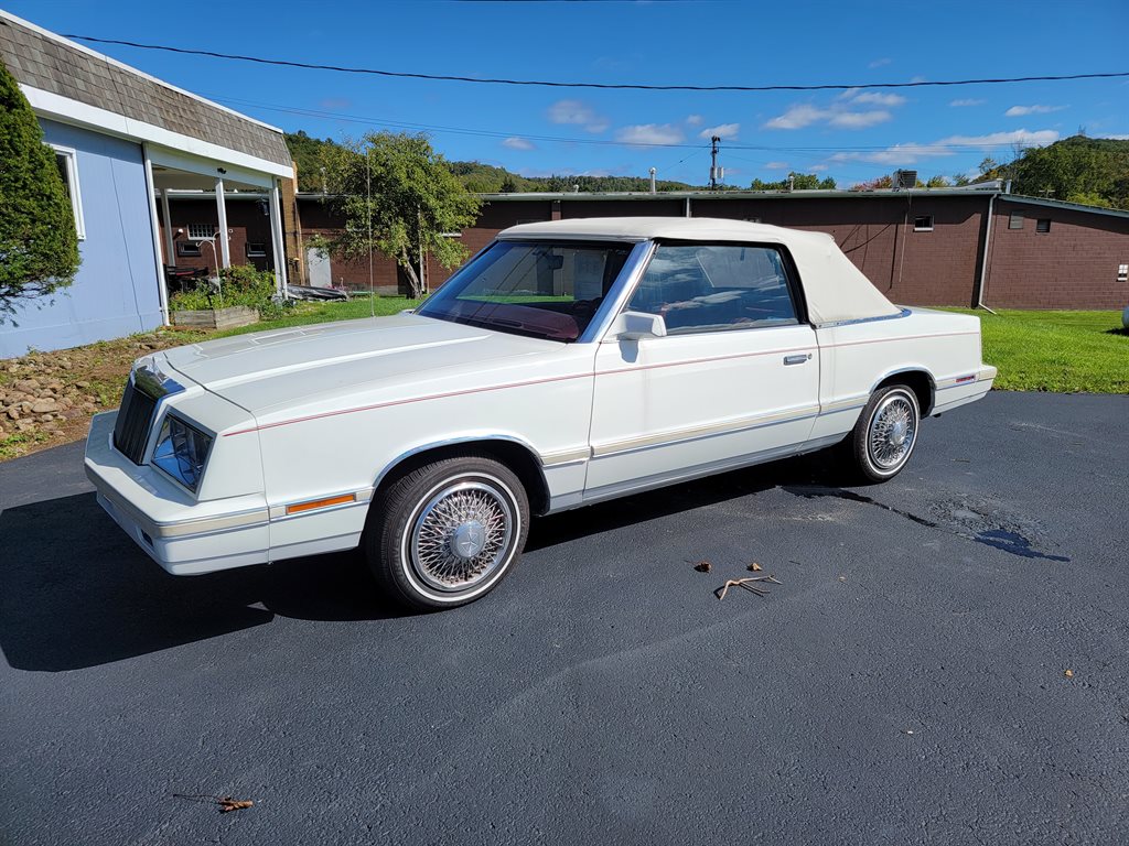 1983 Chrysler Lebaron's photo
