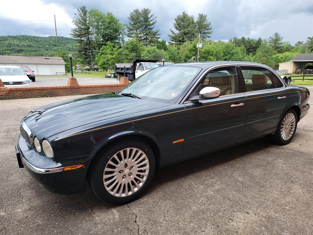 2005 Jaguar XJ Series Vanden Plas