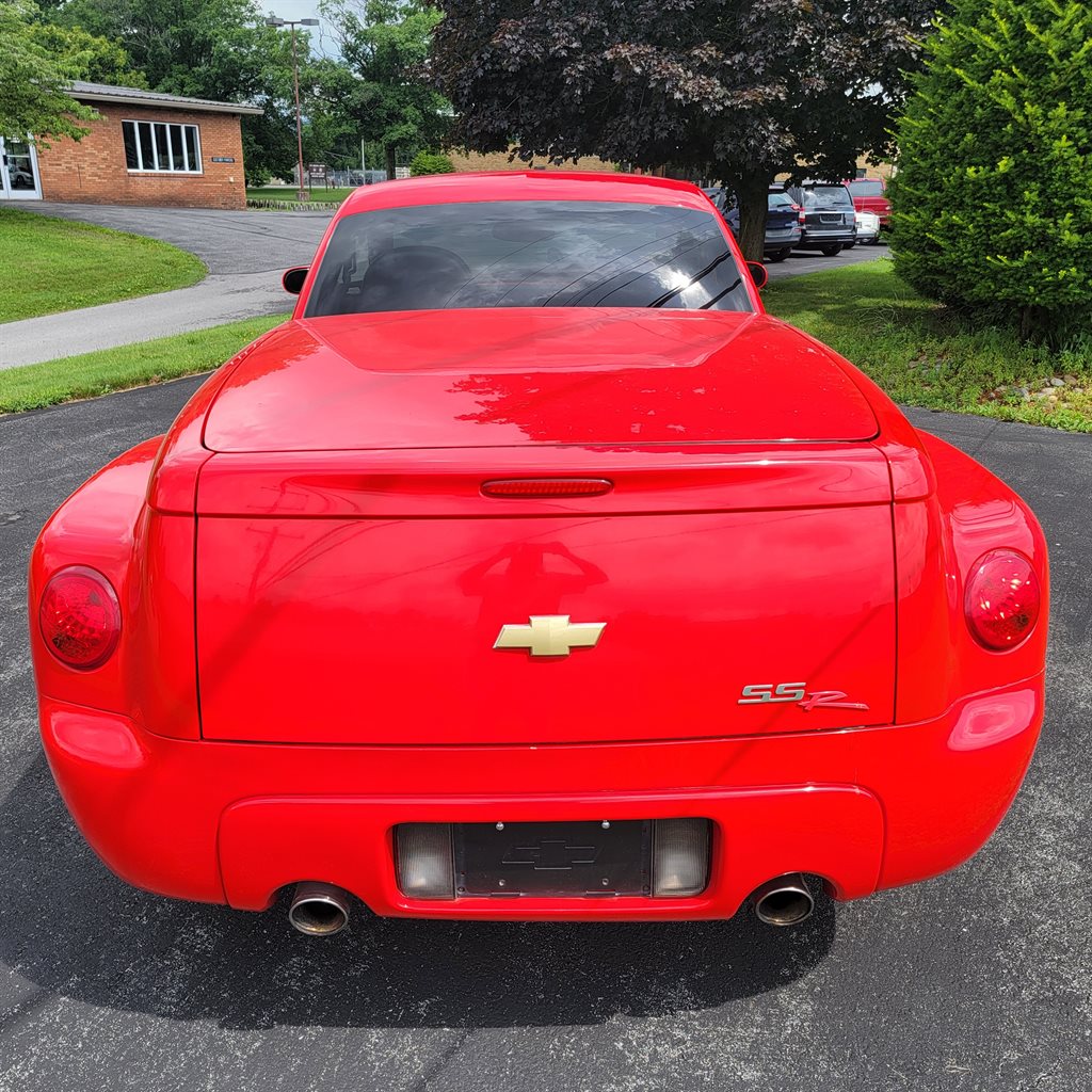 2005 Chevrolet SSR - Photo 7