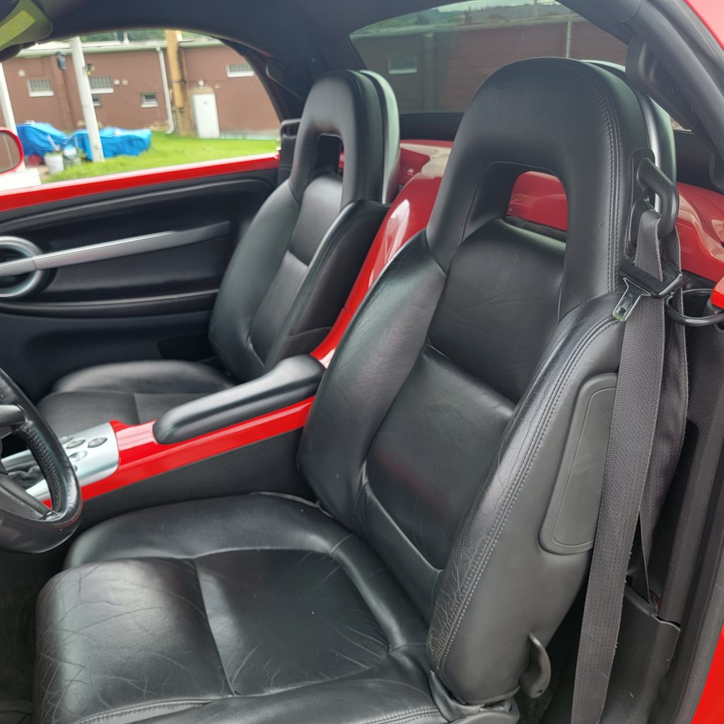 2005 Chevrolet SSR - Photo 10