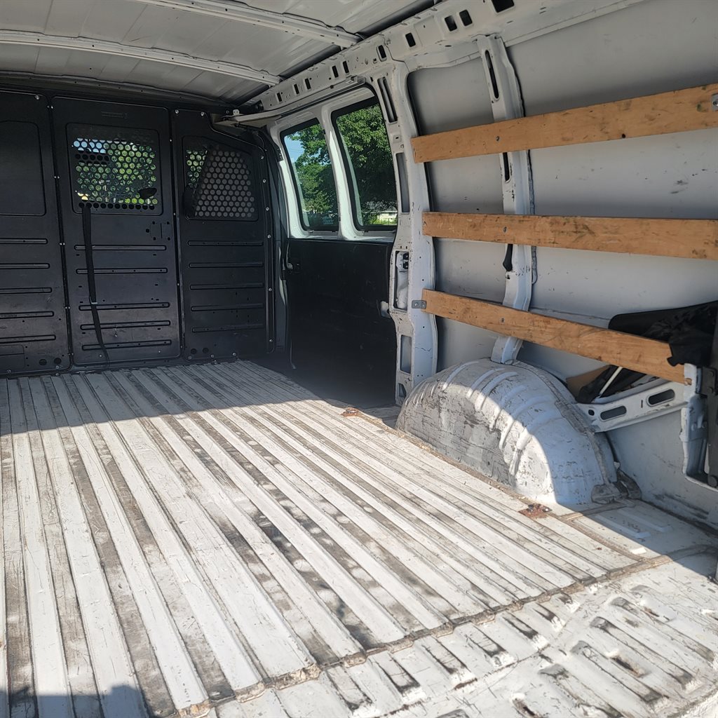 2019 Chevrolet Express Cargo Work Van - Photo 14
