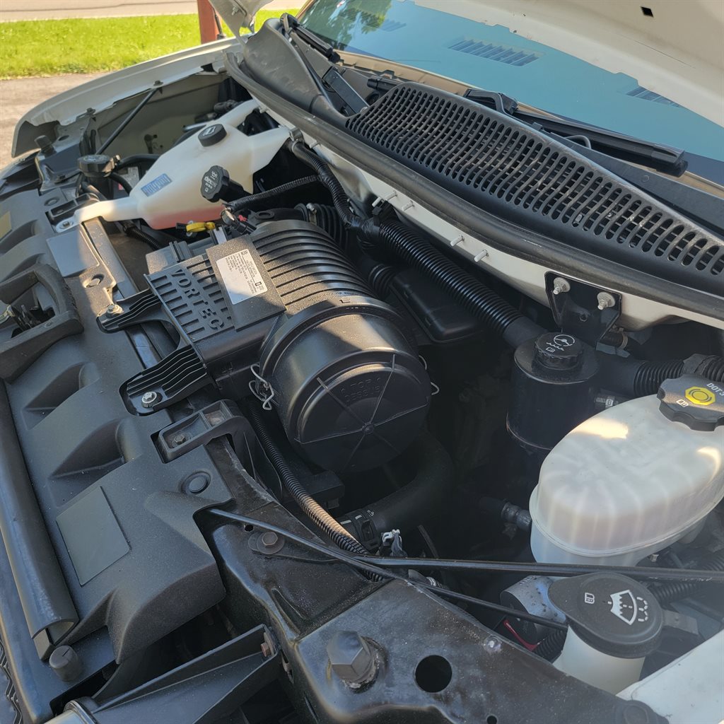 2019 Chevrolet Express Cargo Work Van - Photo 15
