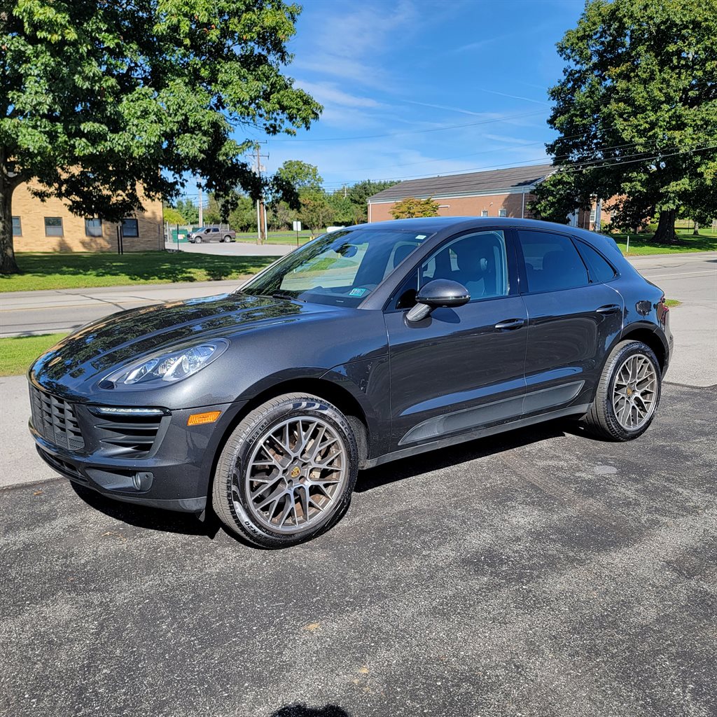 2018 Porsche Macan